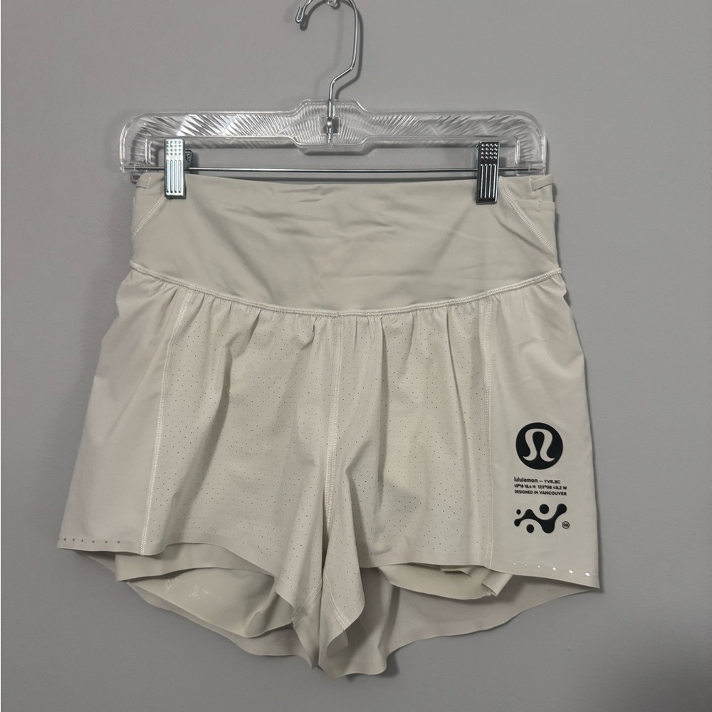 lululemon athletica Women's High Rise Cream Shorts